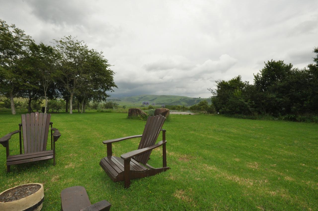 Inkosana Berg Lodge Champagne Valley Bagian luar foto
